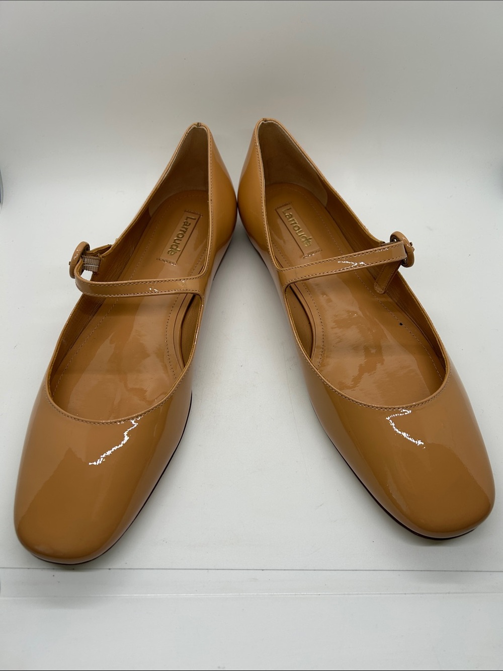 Larroude Tan Patent Blair Classic Mary Jane Ballet Flats Shoes **Size 9** 🌸🌸 - Picture 2 of 8